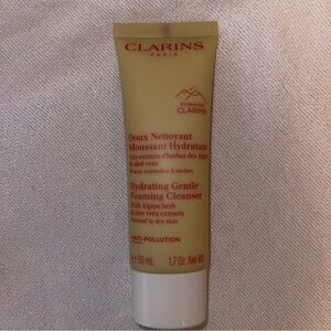 Clarins Hydrating Gentle Foaming Cleanser